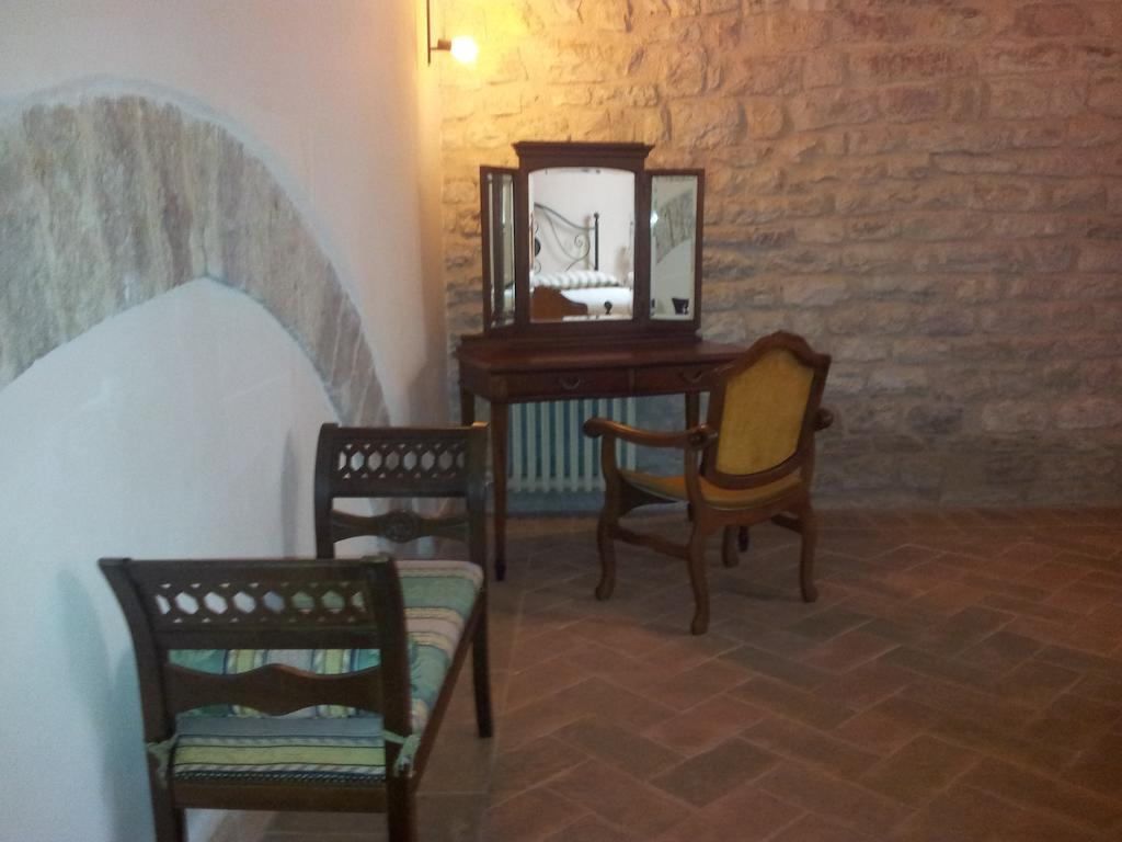 Residenza Sant'Agnese Acomodação com café da manhã Assisi Quarto foto